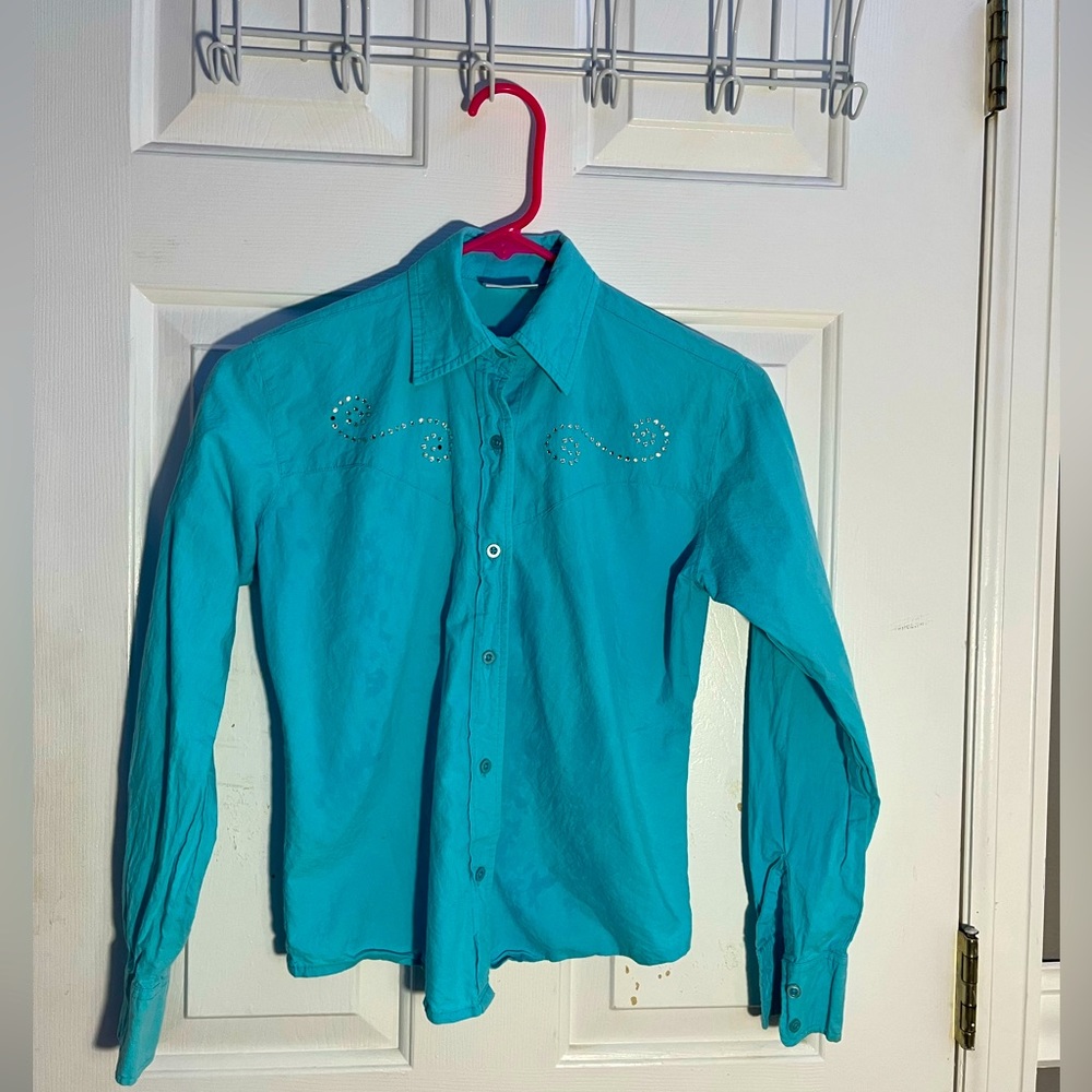 Blue show shirt